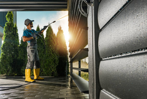 Best Commercial Building Pressure Washing  in Siesta Shores, TX