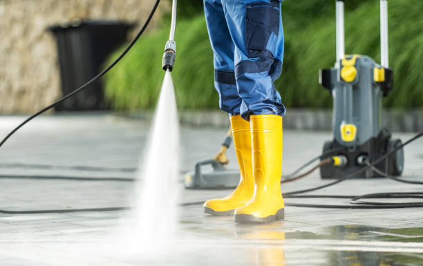 Best House Pressure Washing  in Siesta Shores, TX